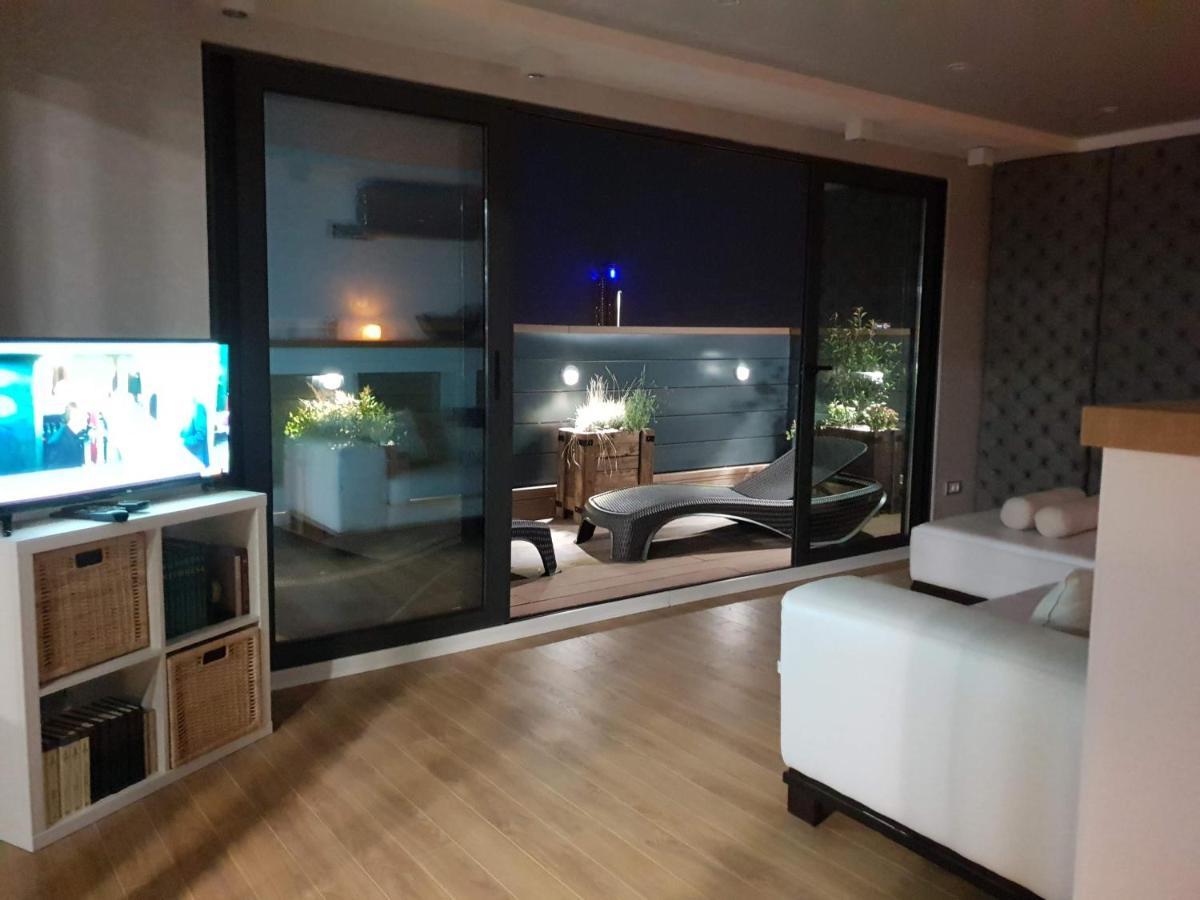 贝尔格莱德Penthouse Lux公寓 外观 照片